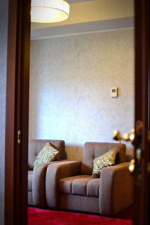 Kera Hotel Nesterenki Стая снимка